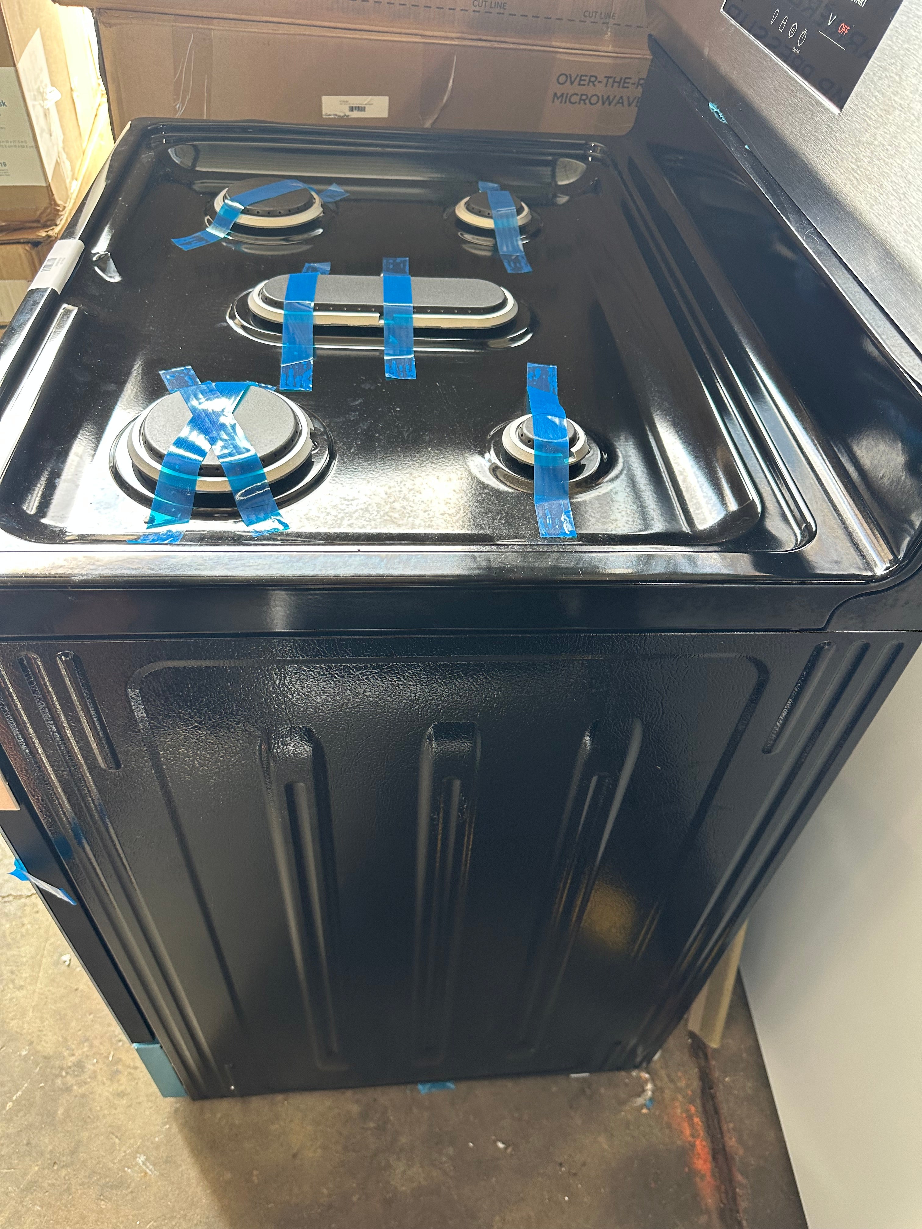 Frigidaire 30" Gas Range with Air Fry FCRG3083AS