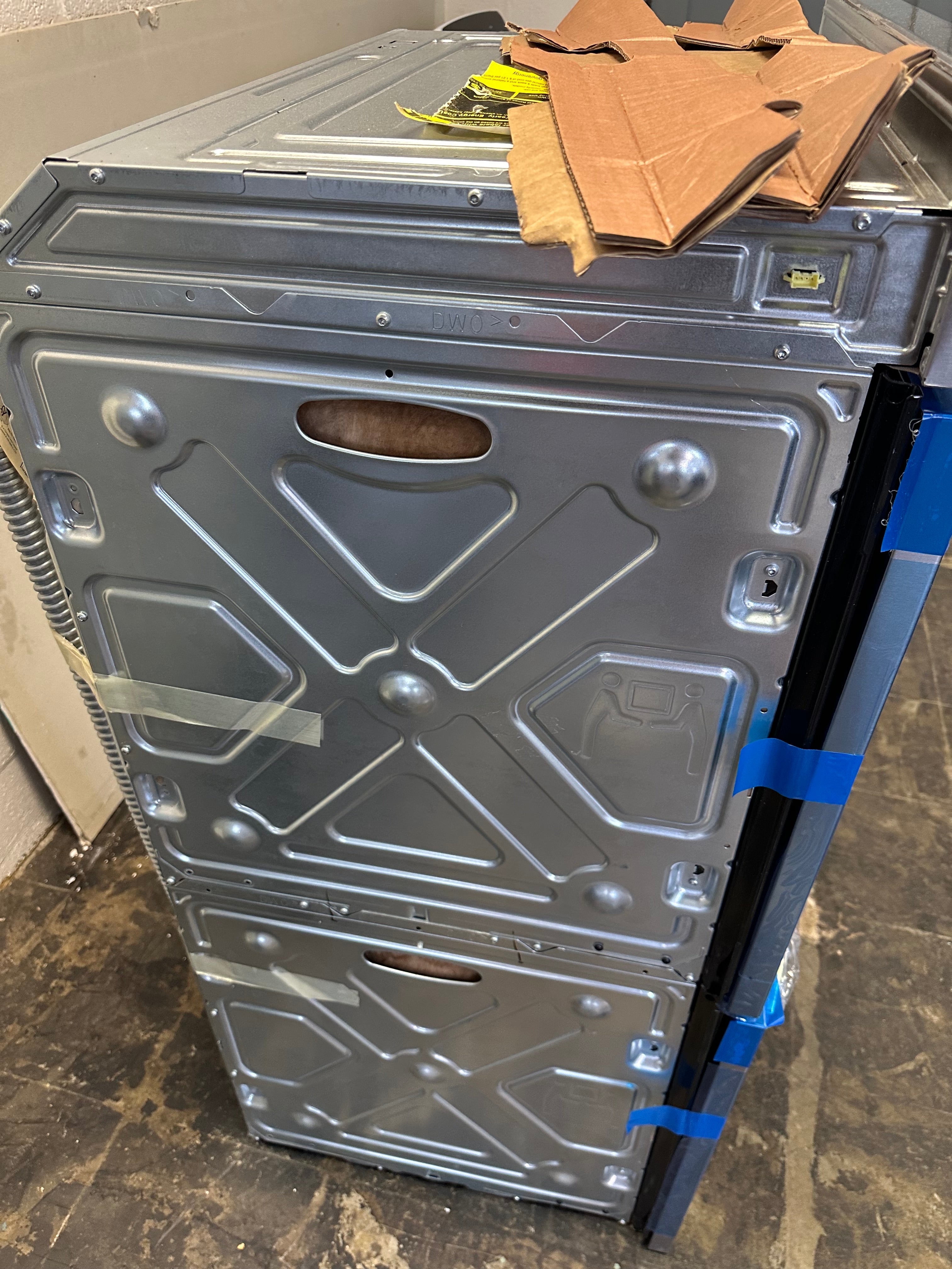 Frigidaire Gallery 30" Double Electric Wall Oven with 15+ Ways To Cook.