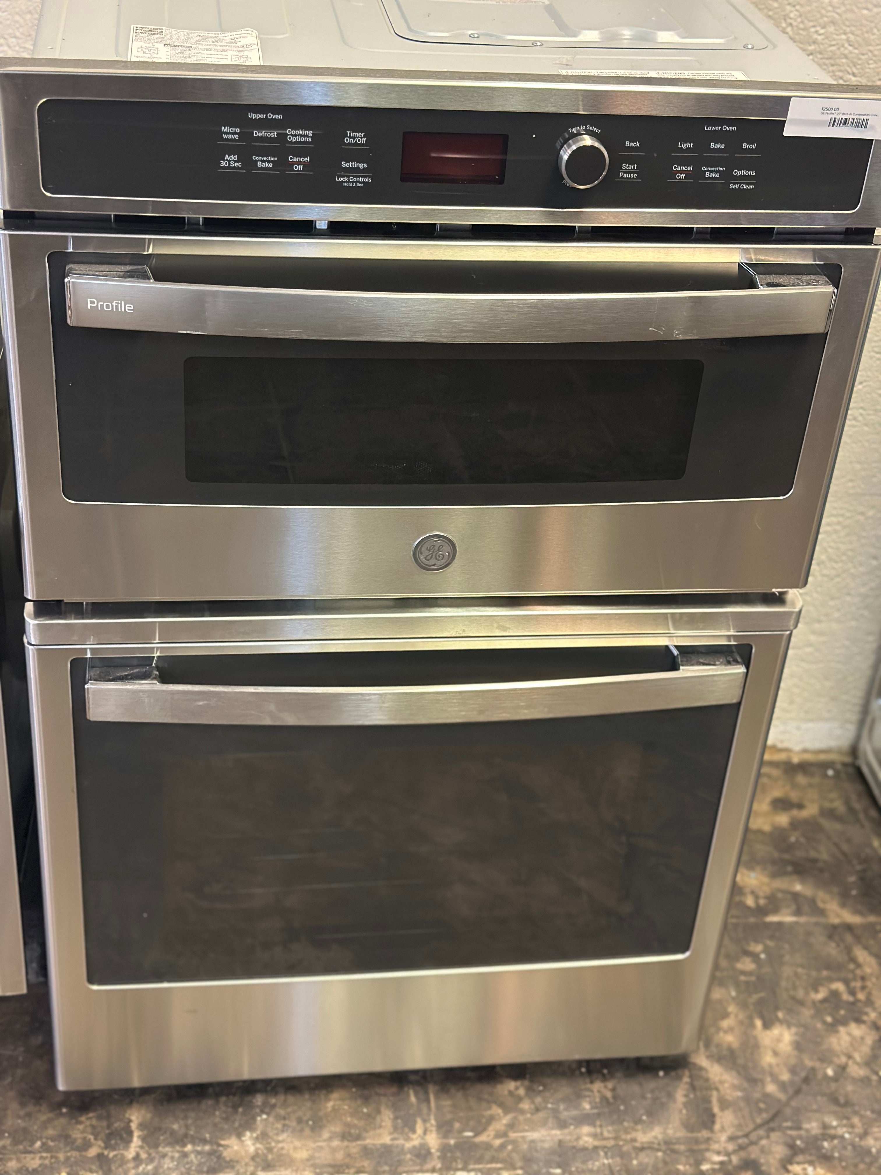 GE Profile™ 27" Built-In Combination Convection Microwave/Convection Wall Oven  Model #: PK7800SKSS