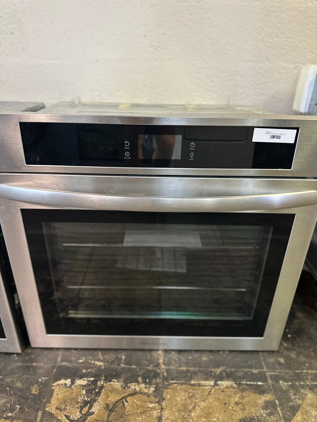 Frigidaire 30" Single Electric Wall Oven FCWS3027AS