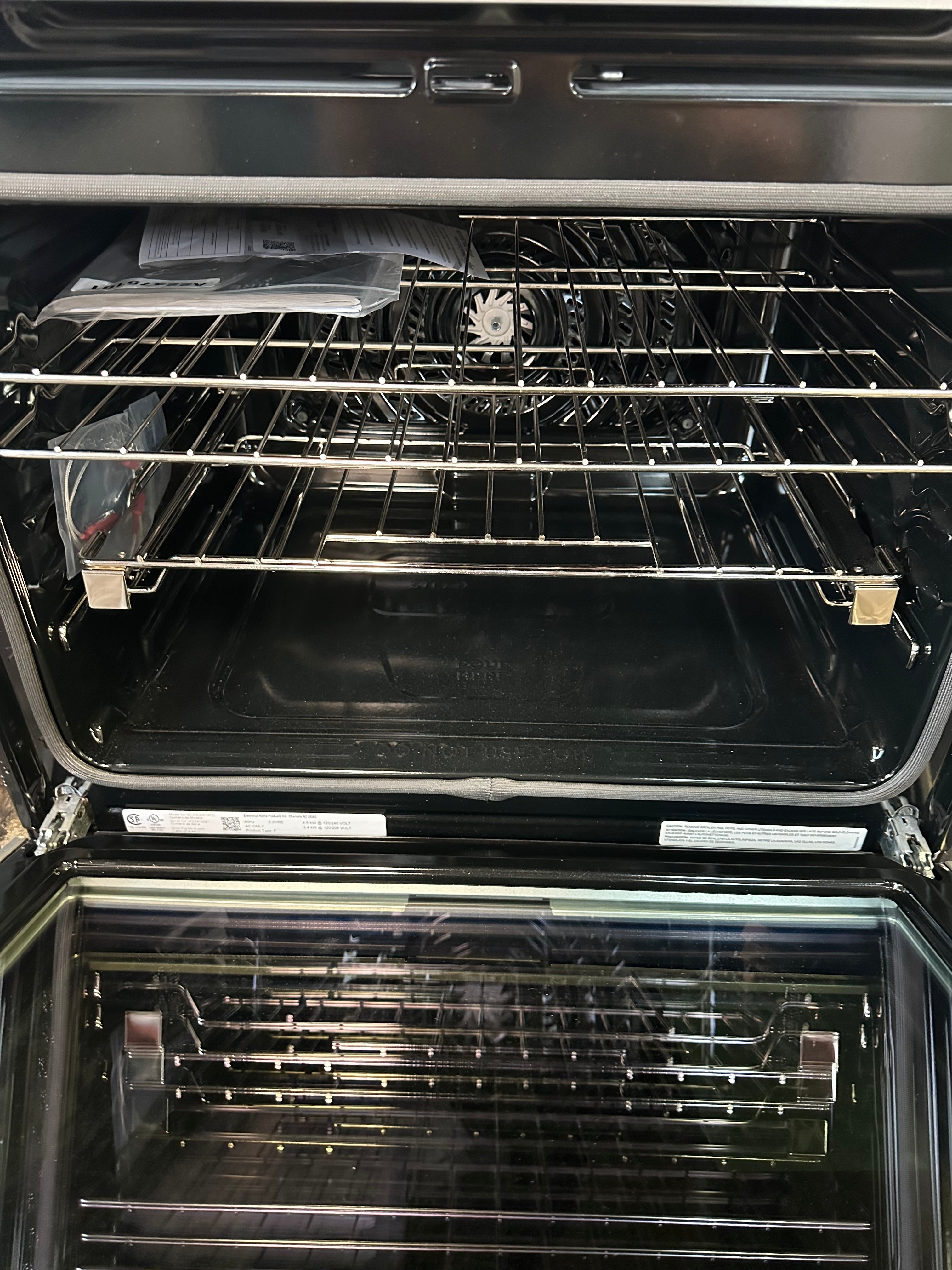 Frigidaire Gallery 30" Single Electric Wall Oven with 15+ Ways To Cook MODEL# GCWS3067AF