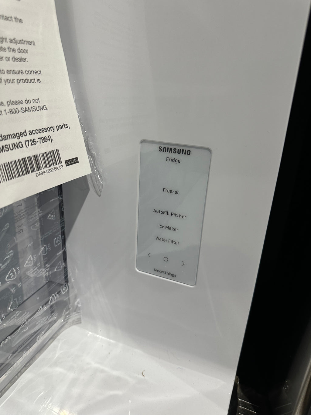 SAMSUNGBespoke 23 cu. ft. Counter Depth 4-Door Flex™ Refrigerator with Beverage Center™ & Customizable Door Panels in Stainless Steel