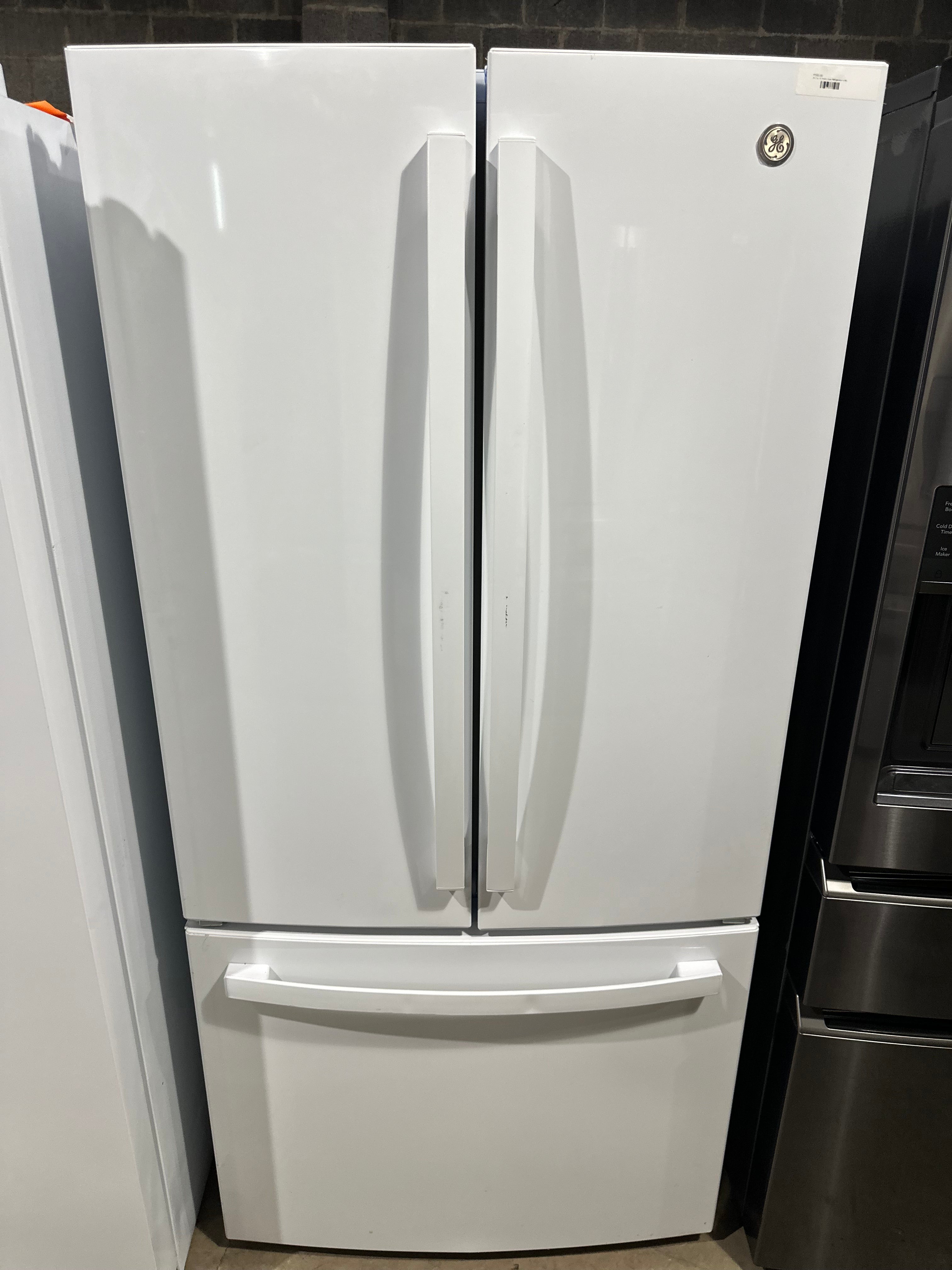 GE® ENERGY STAR® 24.7 Cu. Ft. French-Door Refrigerator  Model #: GNE25JGKWW