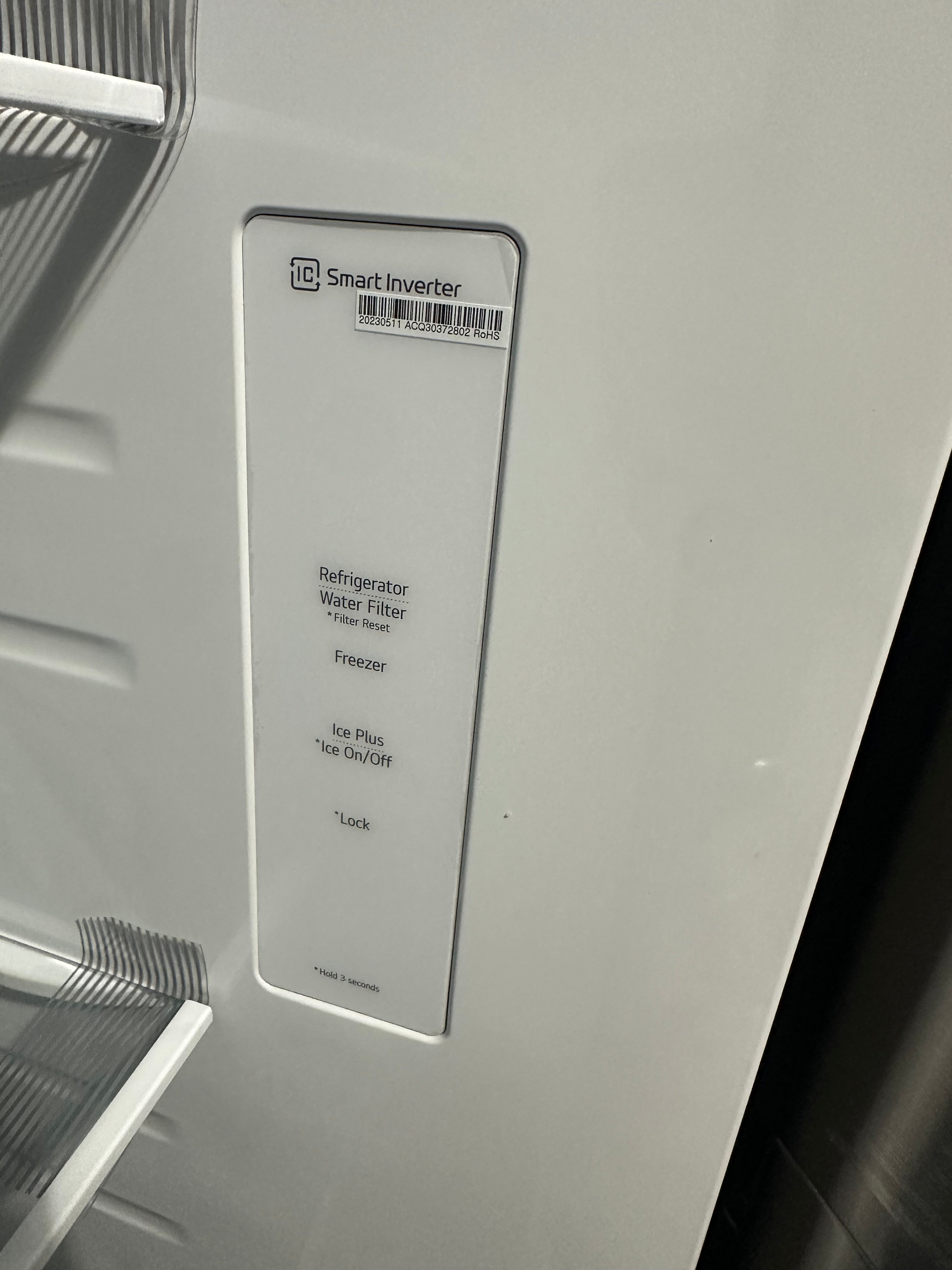 LG 36 Inch Wide 23 Cu. Ft. Side By Side Refrigerator with Ice and Water Dispenser Model: LRSXC2306S