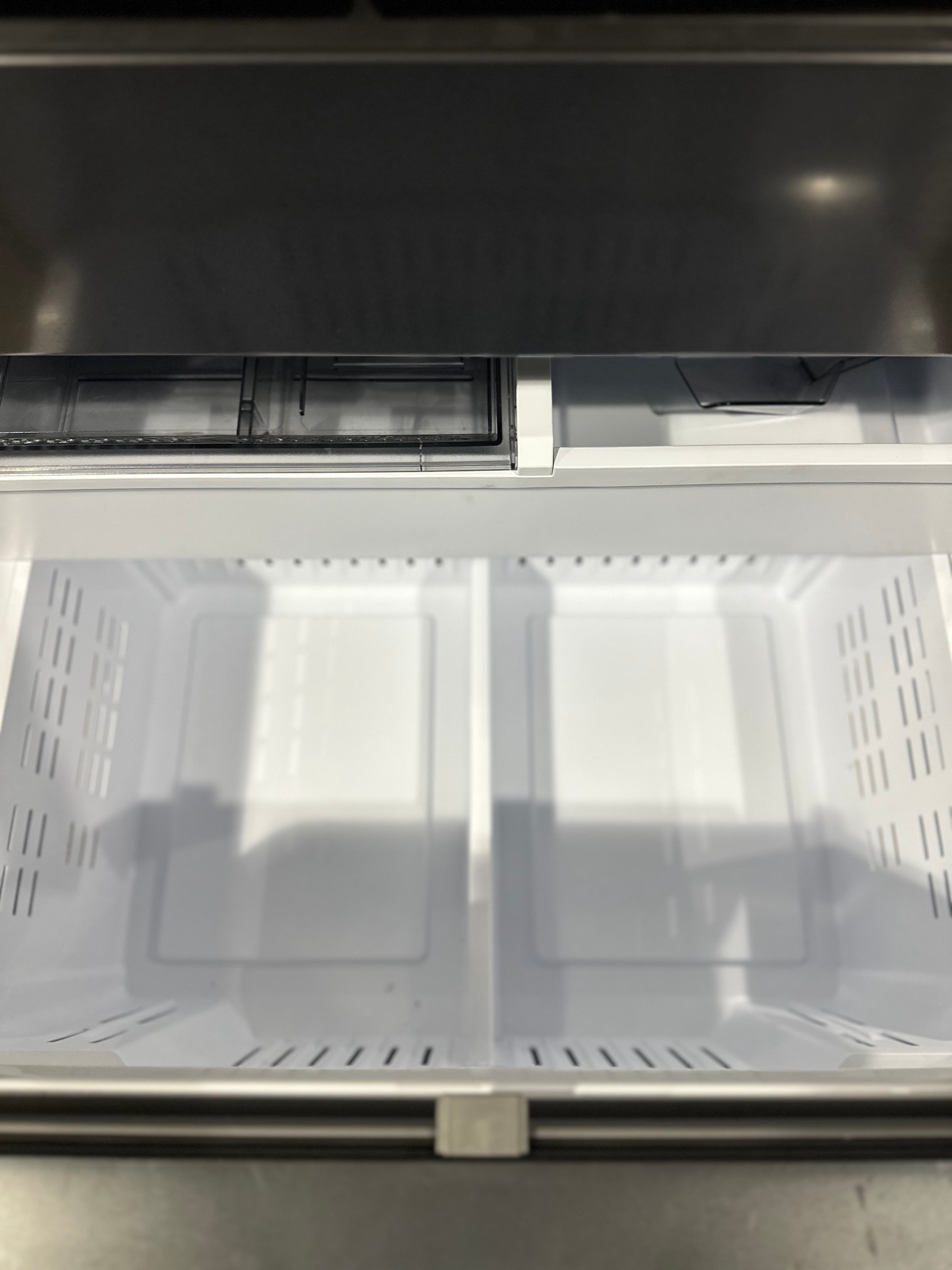 Samsung - Bespoke 29 cu. ft. 4-Door French Door Refrigerator with  Family Hub+ - Charcoal Glass & Black/Charcoal