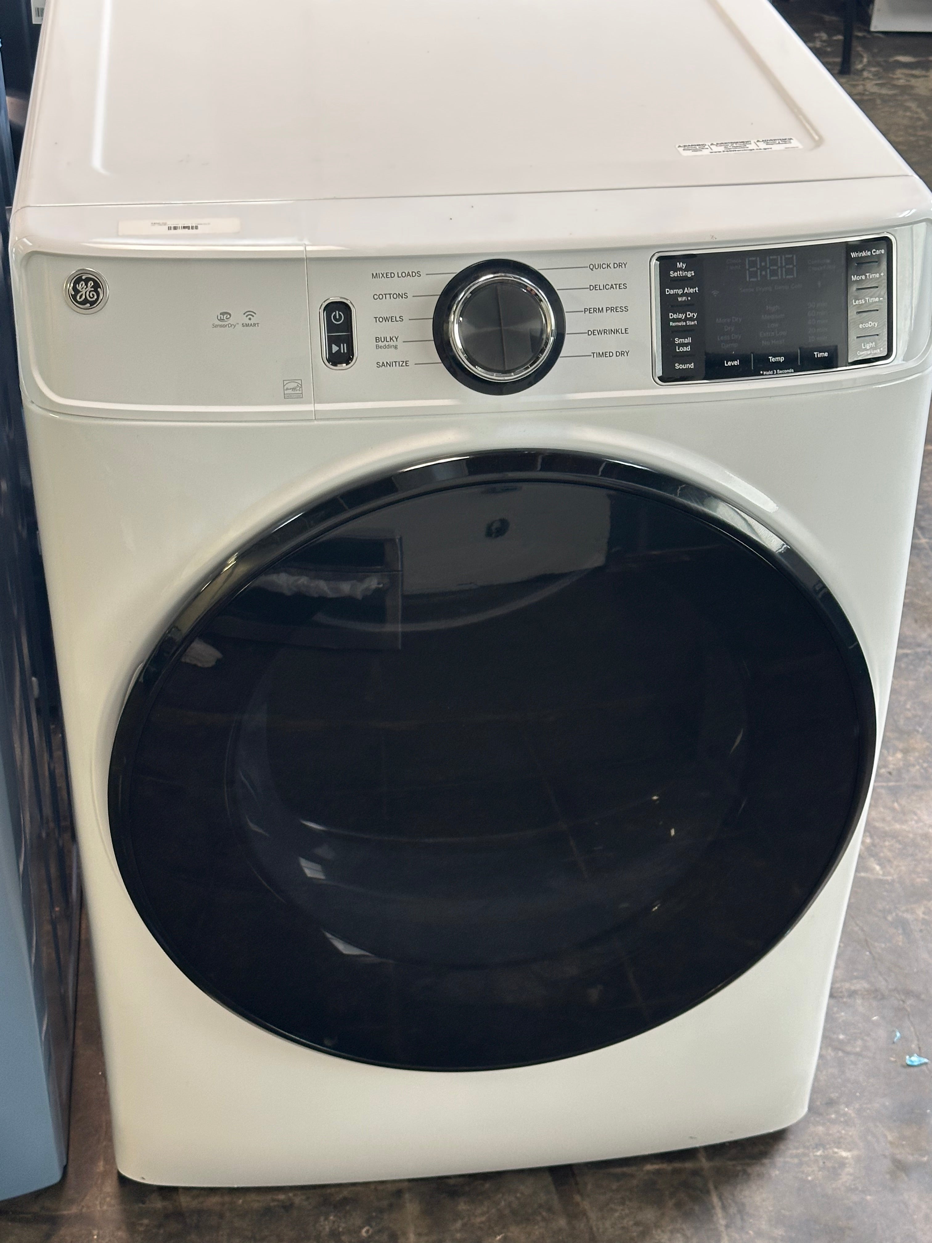 GE® ENERGY STAR® 7.8 cu. ft. Capacity Smart Front Load Electric Dryer with Sanitize Cycle  Model #: GFD55ESSNWW