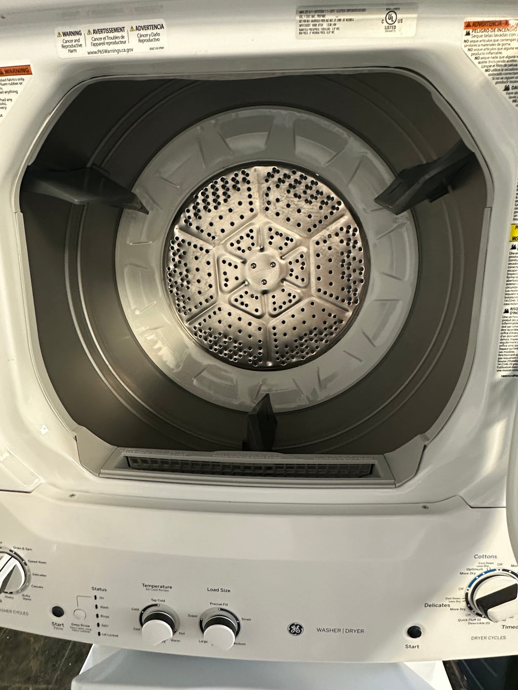 GE Unitized Spacemaker® 3.8 cu. ft. Capacity Washer with Stainless Steel Basket and 5.9 cu. ft.  Model #:GUD27GSSMWW