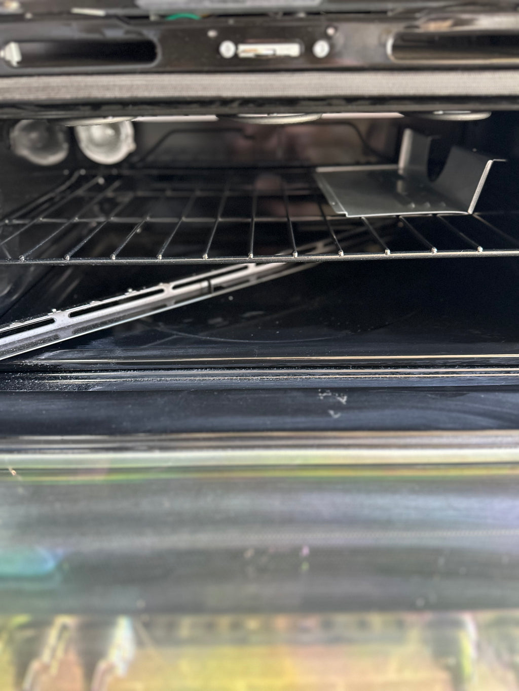 CAFÉ™ 30" Smart Slide-In, Front-Control, Induction and Convection Double-Oven Range CHS950P2MS1