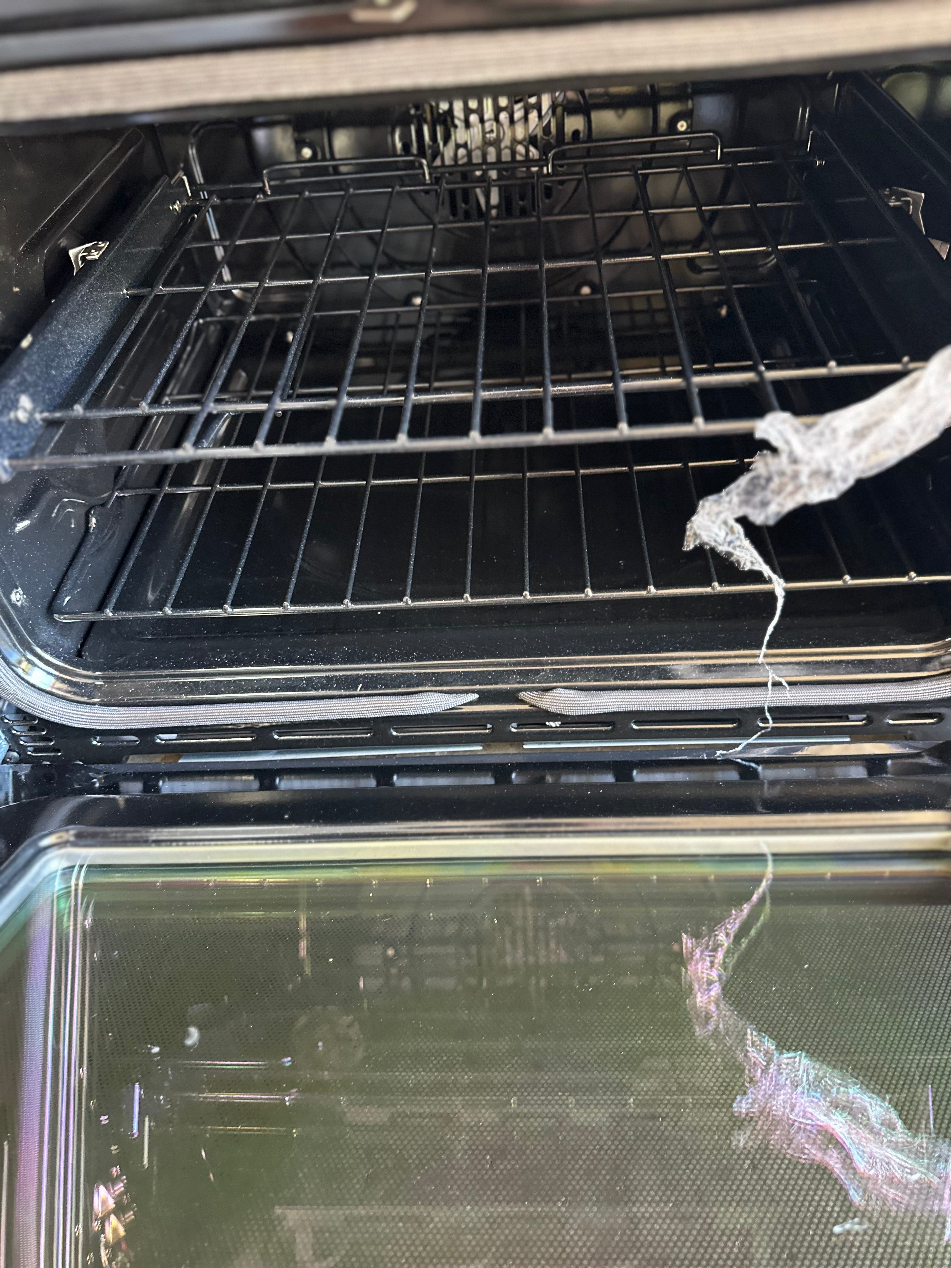 CAFÉ™ 30" Smart Slide-In, Front-Control, Induction and Convection Double-Oven Range CHS950P2MS1