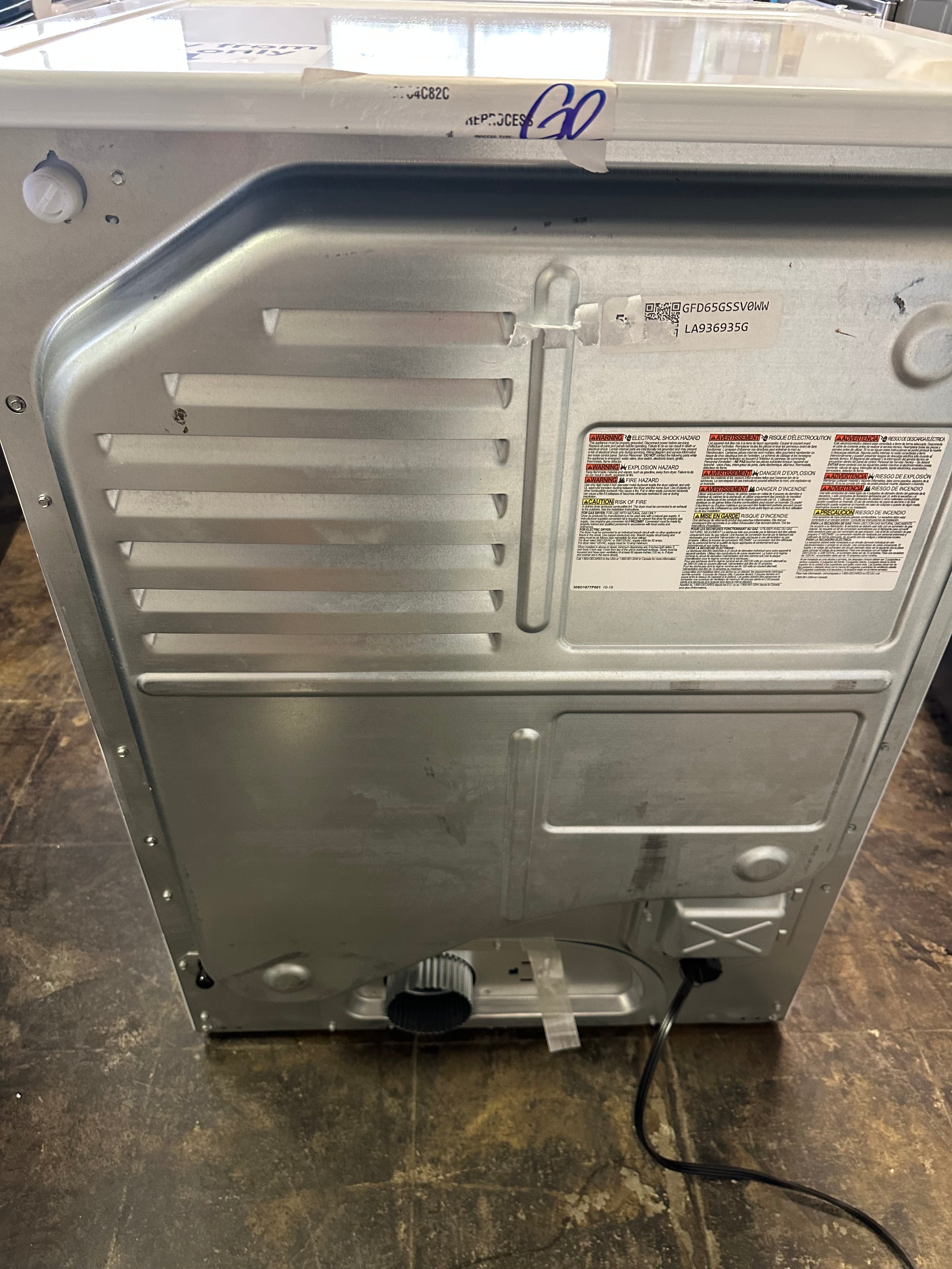 GE® ENERGY STAR® 7.8 cu. ft. Capacity Smart Front Load Gas Dryer with Steam and Sanitize Cycle  Model #: GFD65GSSVWW