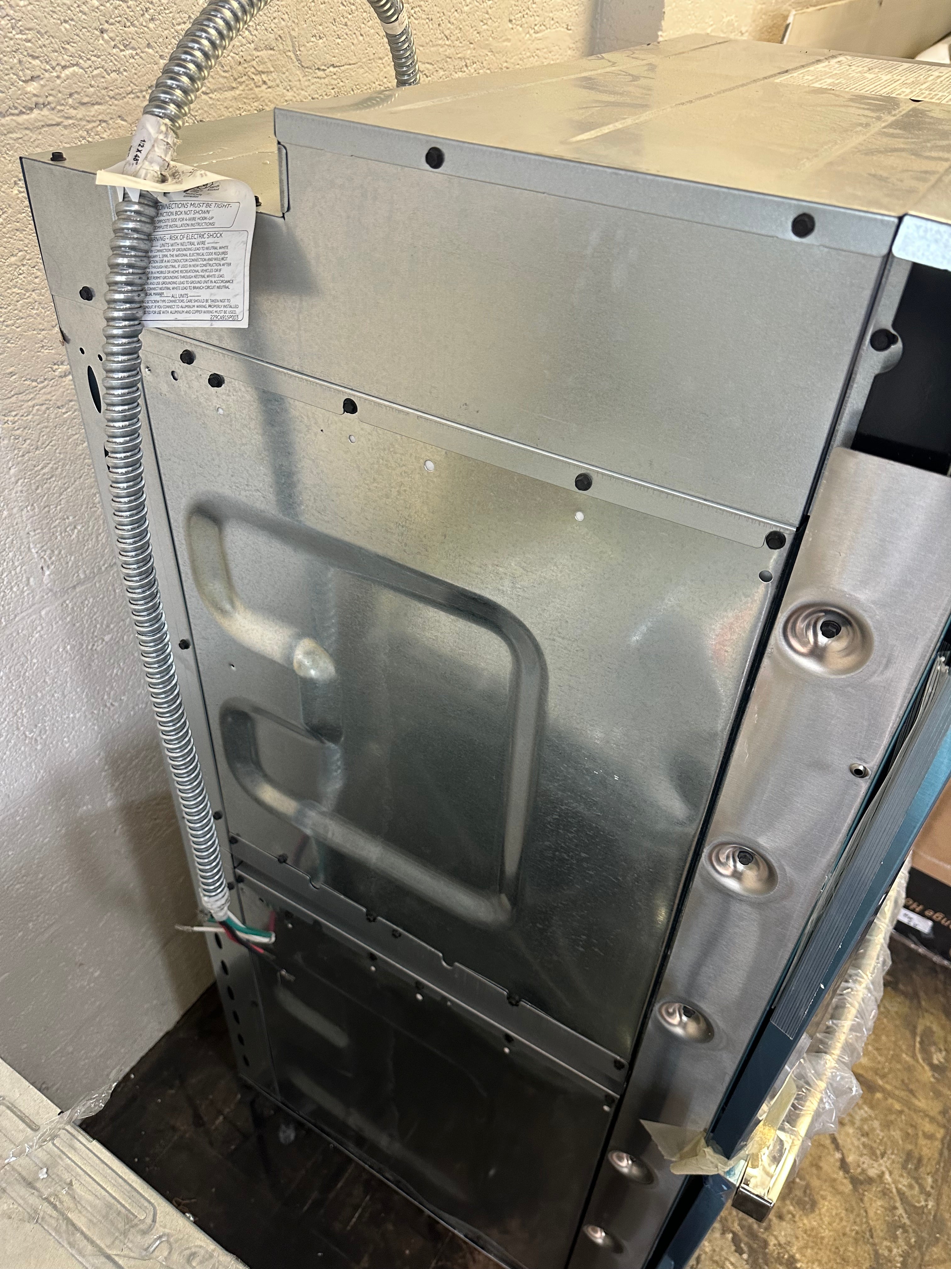 GE Profile™ 27" Smart Built-In Convection Double Wall Oven Model #: PKD7000SNSS